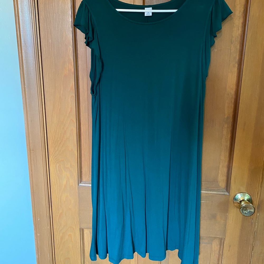 Super cute green dress